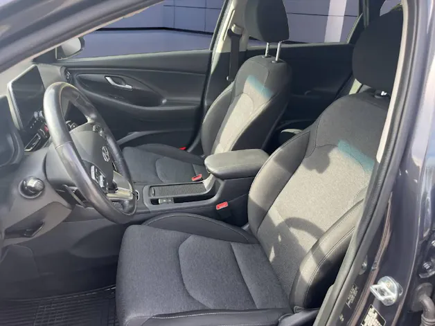 HYUNDAI i30 Wagon 1.5 T-GDi Amplia