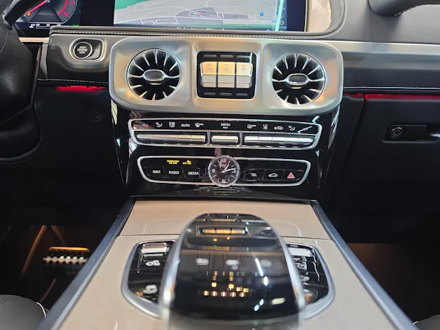 MERCEDES-BENZ G 500 4MATIC AMG Line