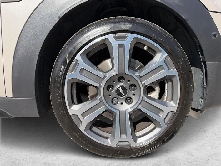 Fahrzeugbild MINI COUNTRYMAN