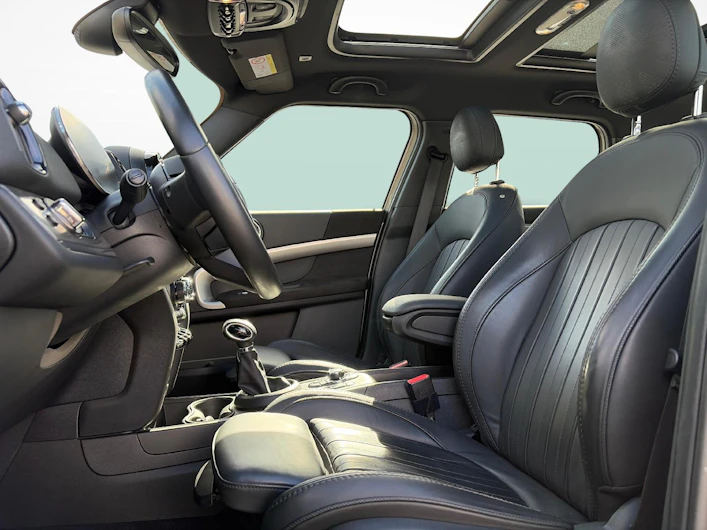 Fahrzeugbild MINI COUNTRYMAN
