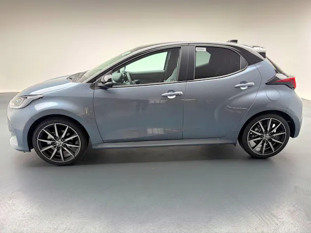 Toyota Yaris 1.5 VVT-i HSD GR Sport