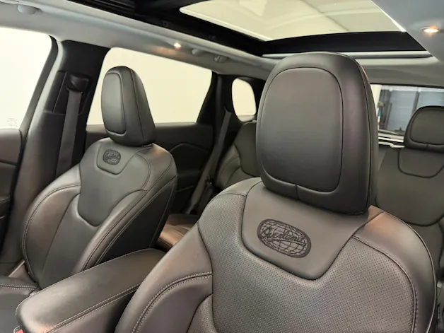 JEEP Cherokee 2.0 T Overland AWD