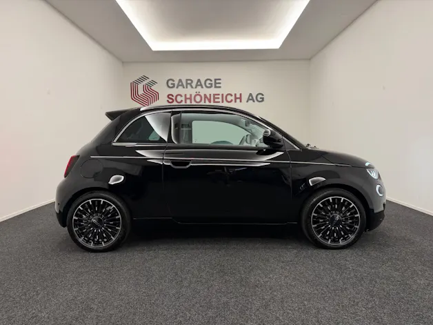 FIAT 500 La Prima