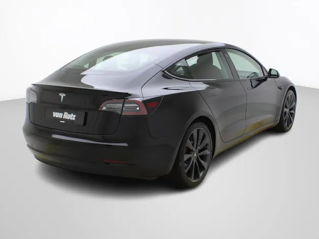 Tesla Model 3 Performance D