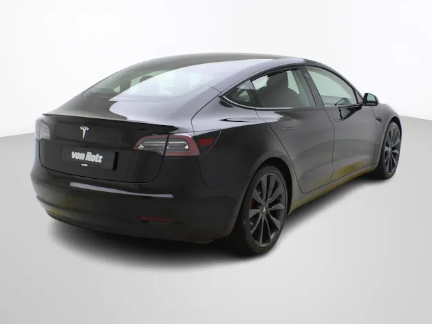 Tesla Model 3 Performance D