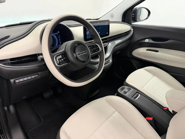 FIAT 500 La Prima