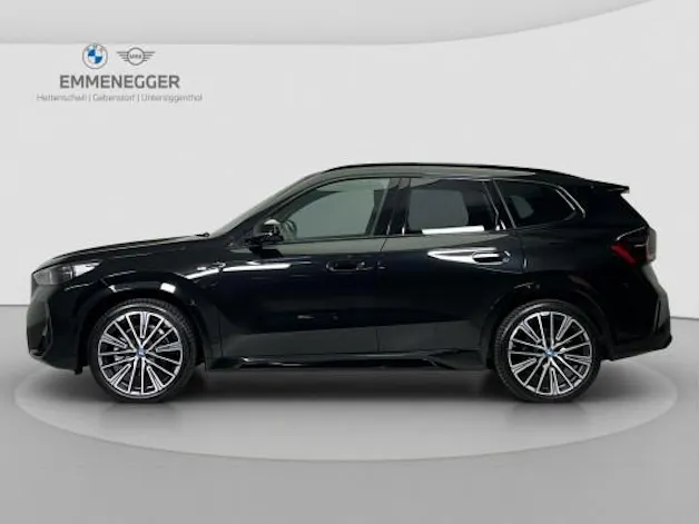 BMW iX1 xDrive 30