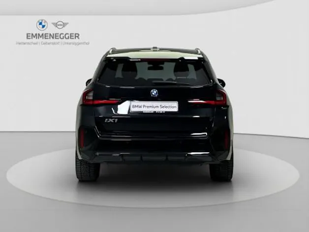 BMW iX1 xDrive 30