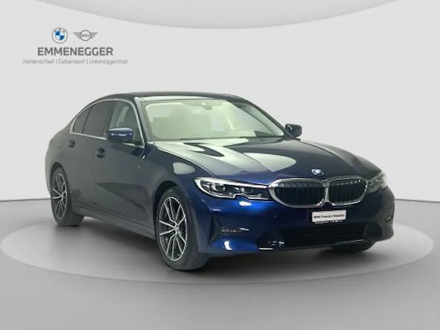 BMW 330e Sport Line