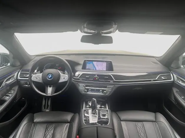 BMW 745Le xDrive M Sport