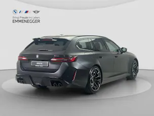 BMW M5 xDrive Touring