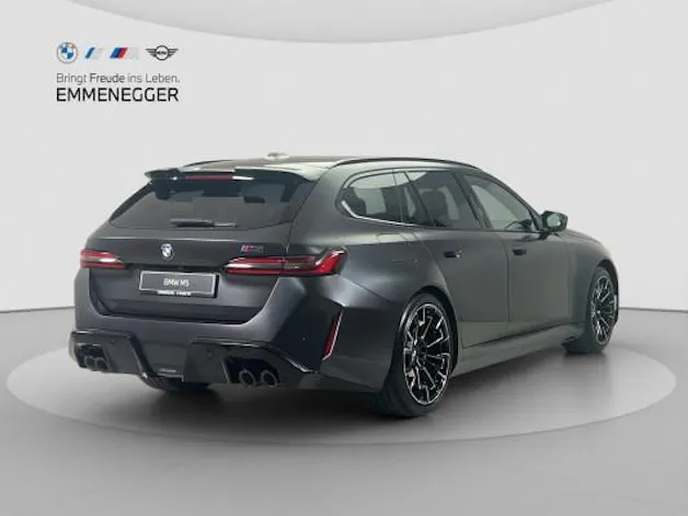 BMW M5 xDrive Touring