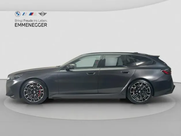 BMW M5 xDrive Touring
