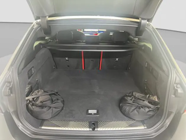 BMW M5 xDrive Touring