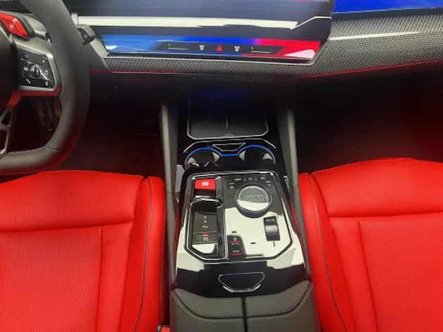 BMW M5 xDrive Touring