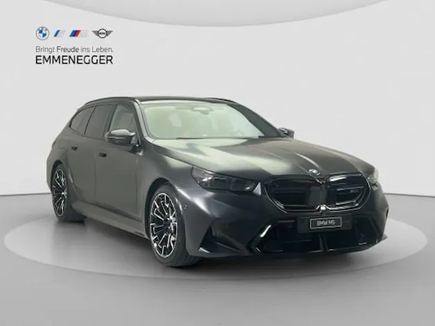 BMW M5 xDrive Touring