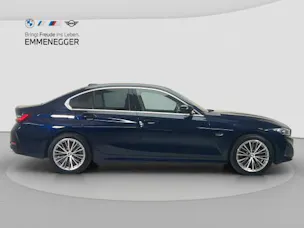 BMW 330e xDrive Steptronic