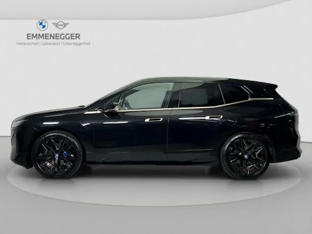 BMW iX xDrive40