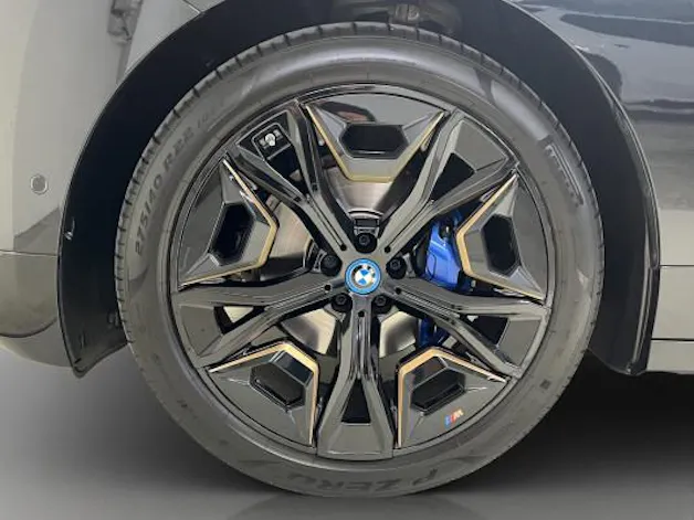 BMW iX xDrive40