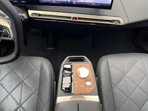 BMW iX xDrive40