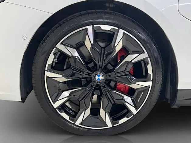 BMW 550e xDr M Sport Pro Tour