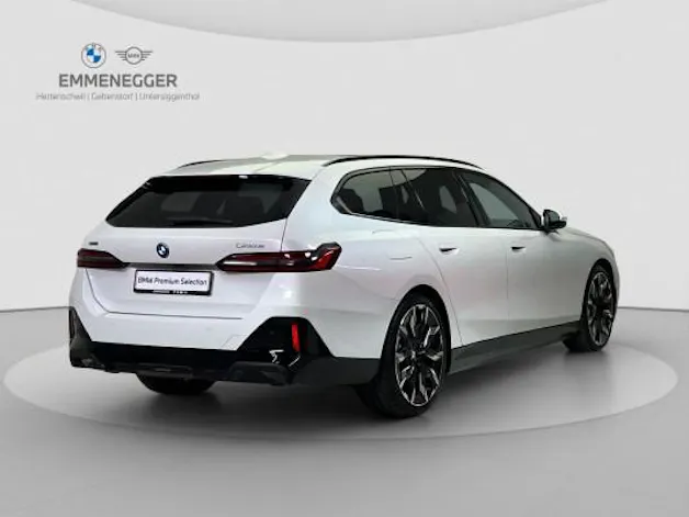 BMW 550e xDr M Sport Pro Tour