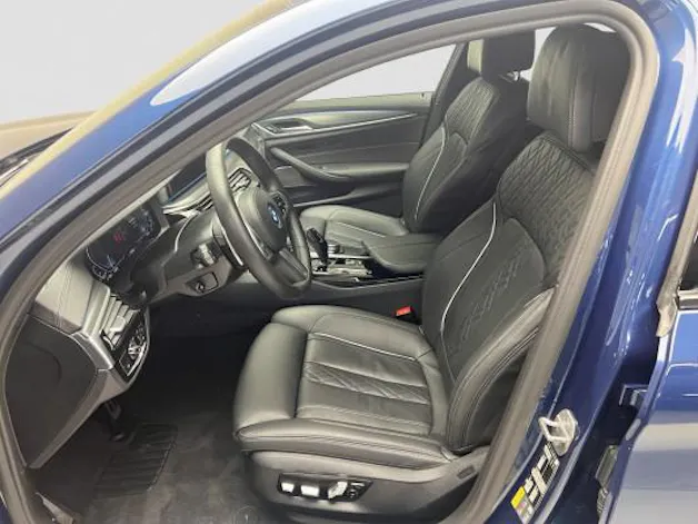 BMW 545e xDrive M Sport Stept