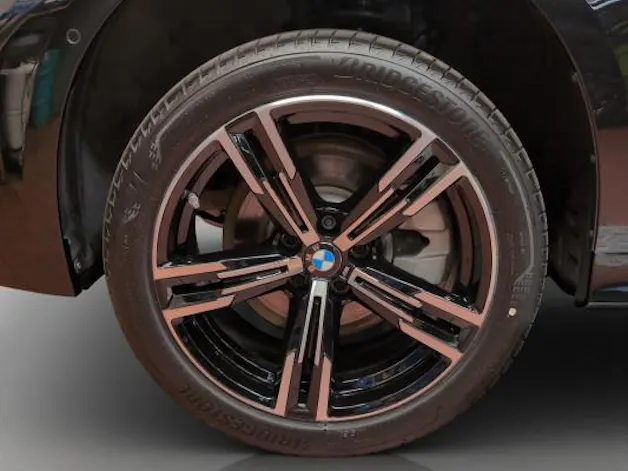 BMW 330e xDrive M Sport