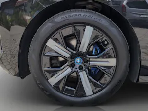 BMW iX xDrive40 Launch Ed.