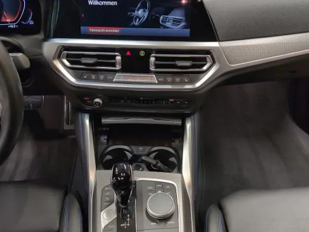 BMW M240i xDrive