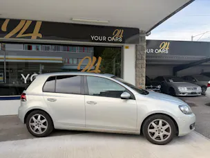 VW Golf 2.0 TDI Highline 4Motion