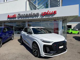 AUDI SQ6 e-tron quattro