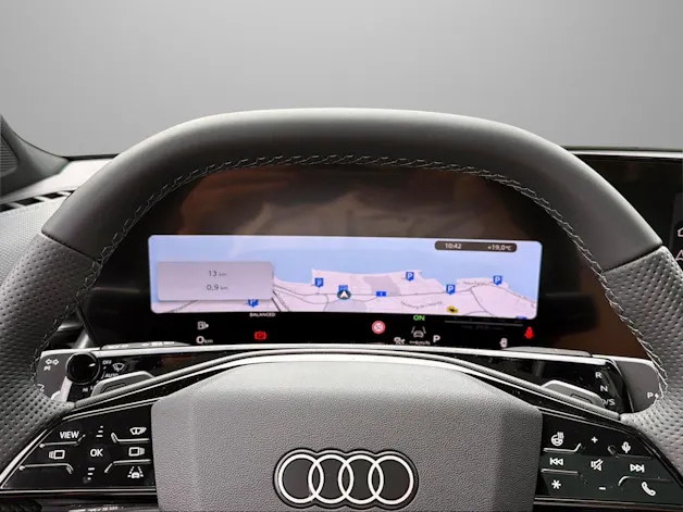 AUDI Q3 SUV 110 kW TFSI S tronic