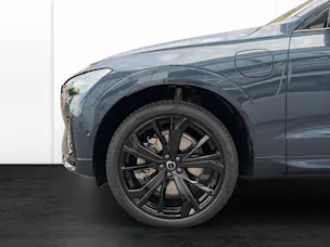 VOLVO XC60 2.0 T6 TE Black Edition eAWD