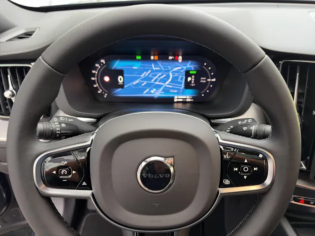 VOLVO XC60 2.0 T6 TE Black Edition eAWD
