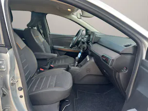 DACIA Sandero Stepway TCe 90 Comfort CVT