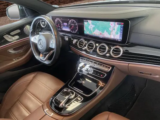 MERCEDES-BENZ E 43 AMG 4 Matic