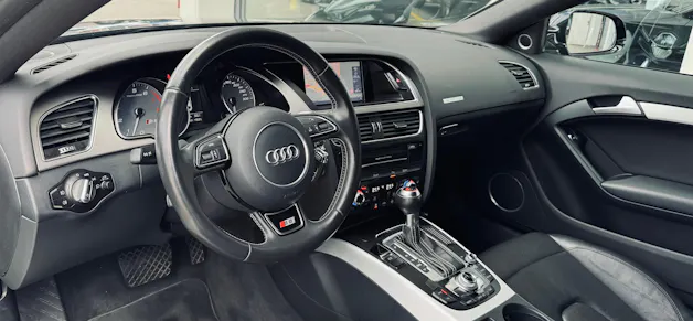 AUDI S5 Coupé 3.0 TFSI quattro S-tronic Facelift