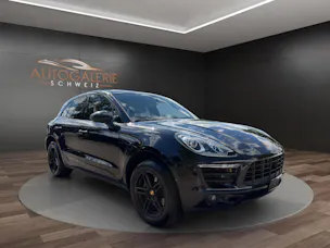 PORSCHE Macan PDK | CH | Swiss Package | Panorama | Sitzbelüftung | Carbon | Memory | DAB |