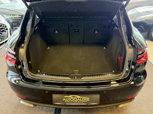 PORSCHE Macan PDK | CH | Swiss Package | Panorama | Sitzbelüftung | Carbon | Memory | DAB |
