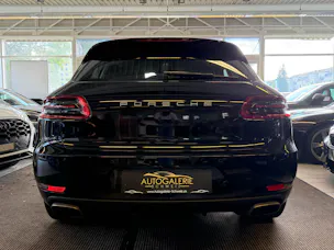 PORSCHE Macan PDK | CH | Swiss Package | Panorama | Sitzbelüftung | Carbon | Memory | DAB |