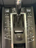 PORSCHE Macan PDK | CH | Swiss Package | Panorama | Sitzbelüftung | Carbon | Memory | DAB |