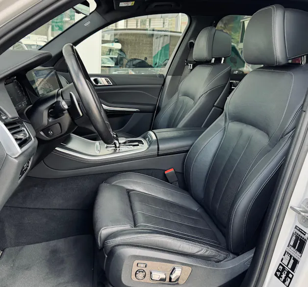 BMW X5 xDrive 48V 40i M Sport Steptronic