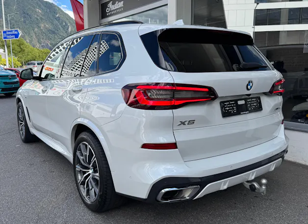 BMW X5 xDrive 48V 40i M Sport Steptronic