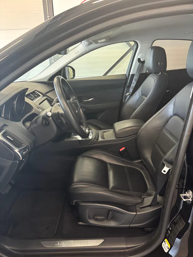 Jaguar E-Pace 2.0 P200 S AWD Automatik