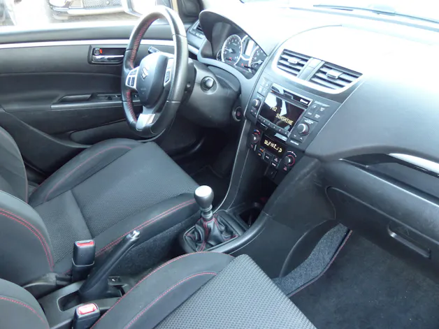 Suzuki Swift 1.6i 16V Sport Sergio Cellano Top