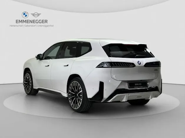 BMW iX3 50 xDrive M Sport