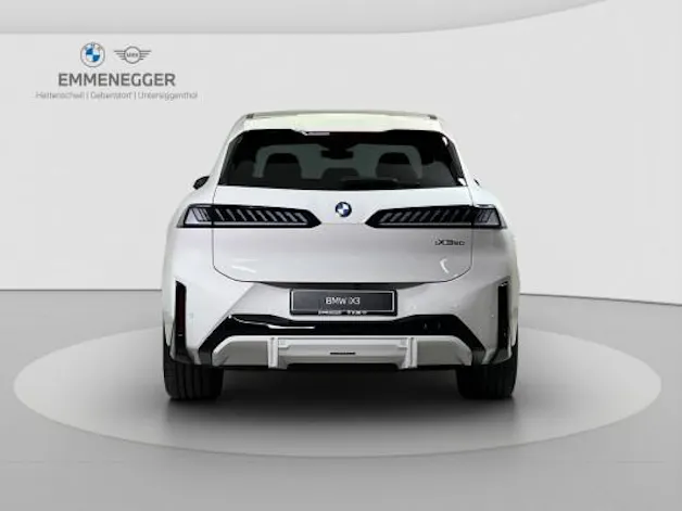BMW iX3 50 xDrive M Sport