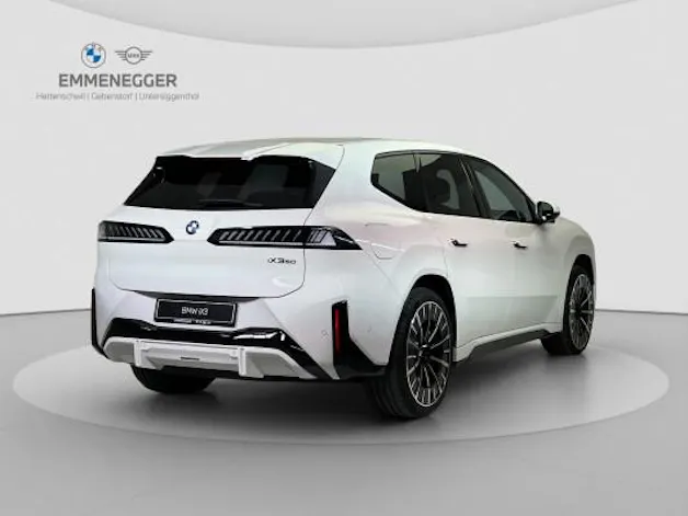 BMW iX3 50 xDrive M Sport