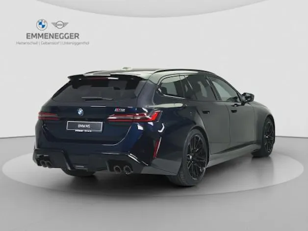 BMW M5 xDrive Touring